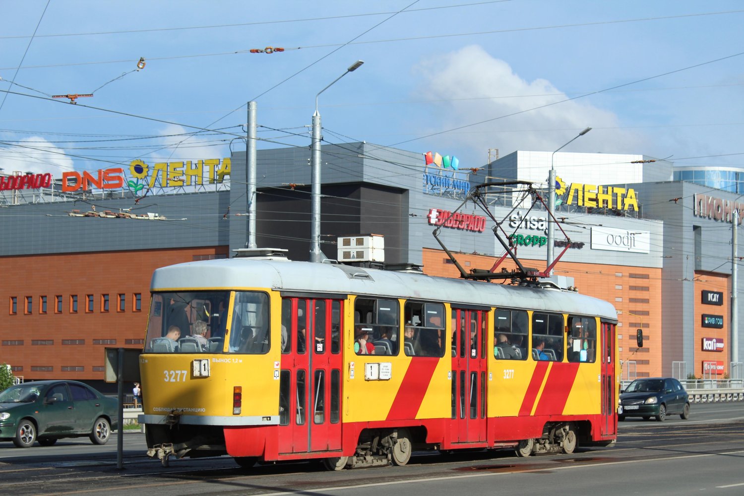 Фото