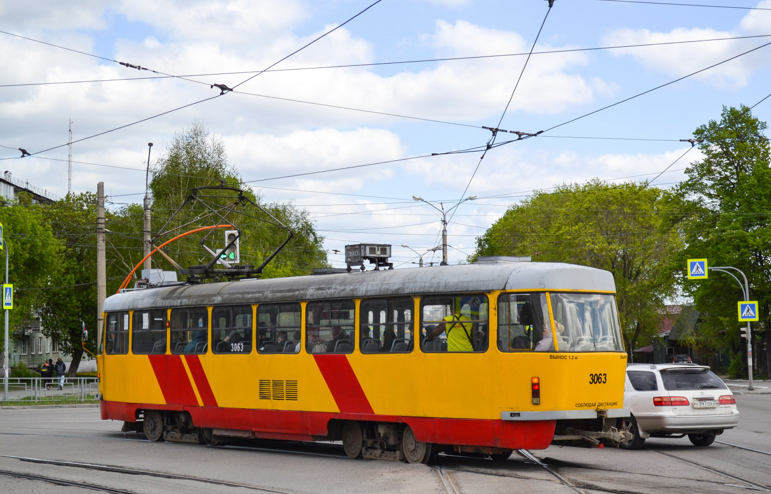 Фото
