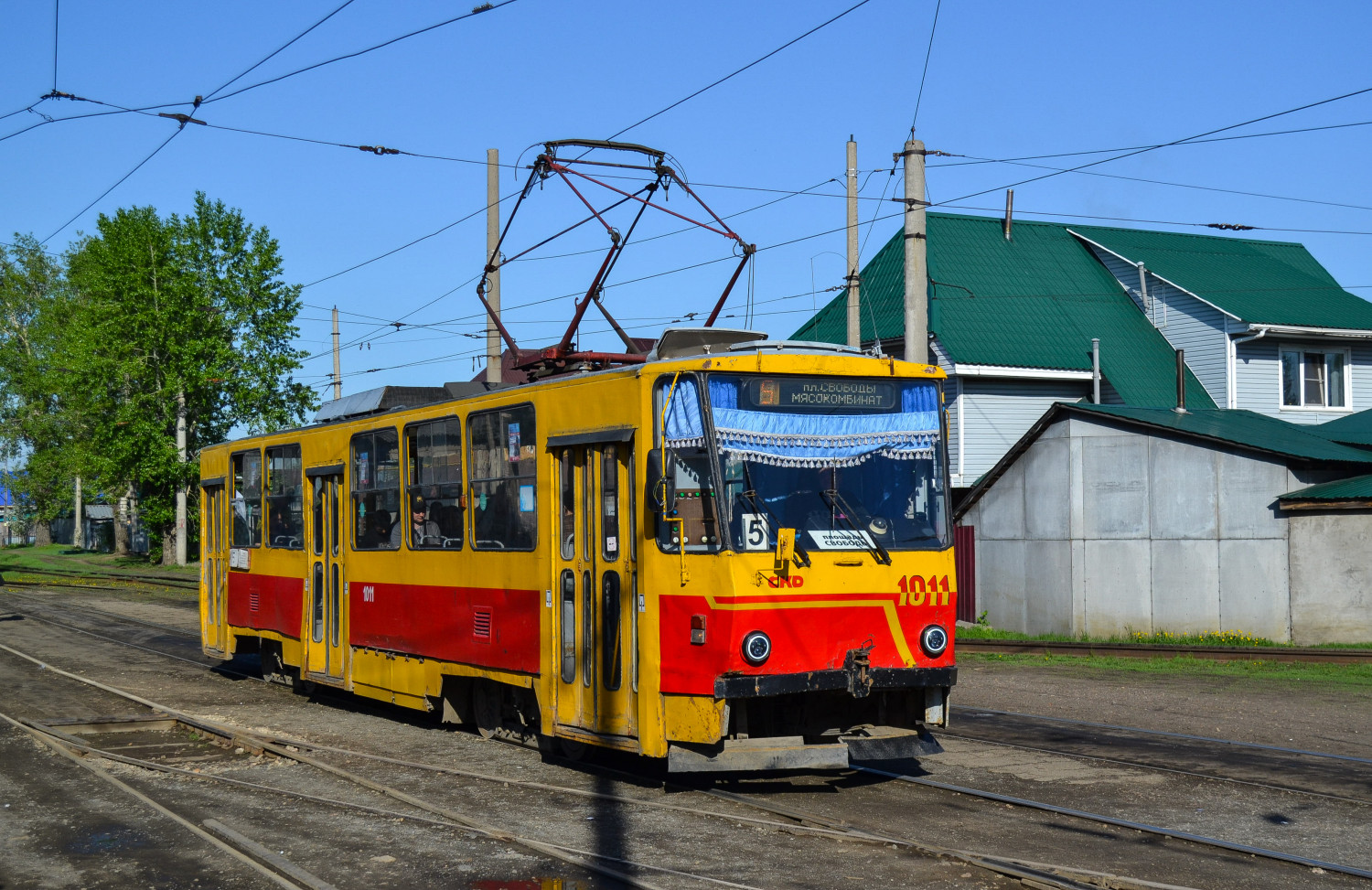 Фото