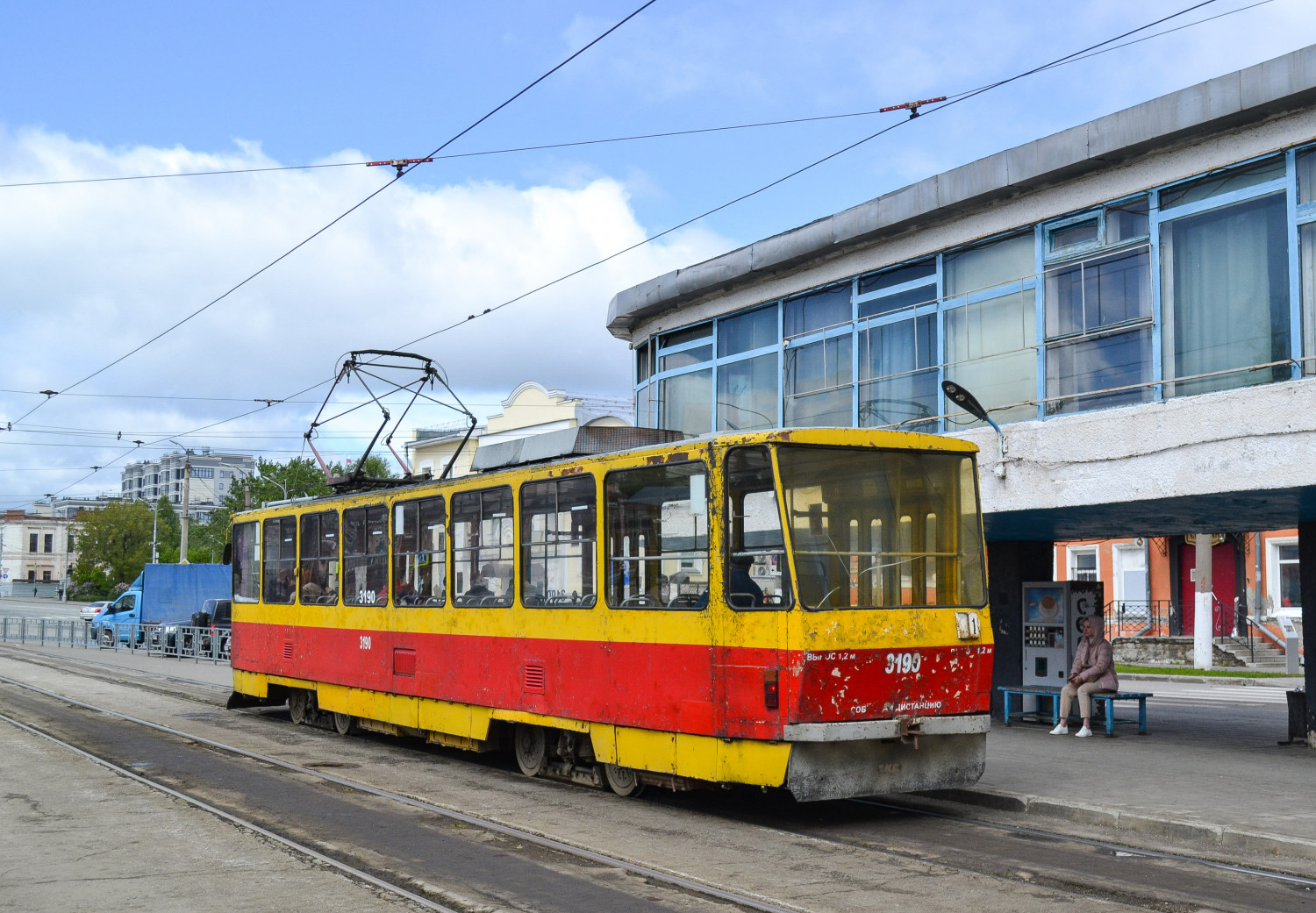 Фото