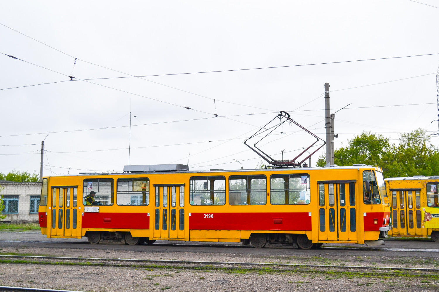 Фото