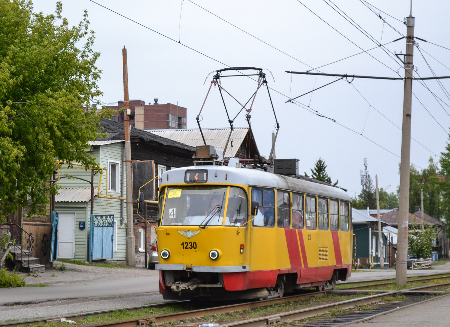 Фото