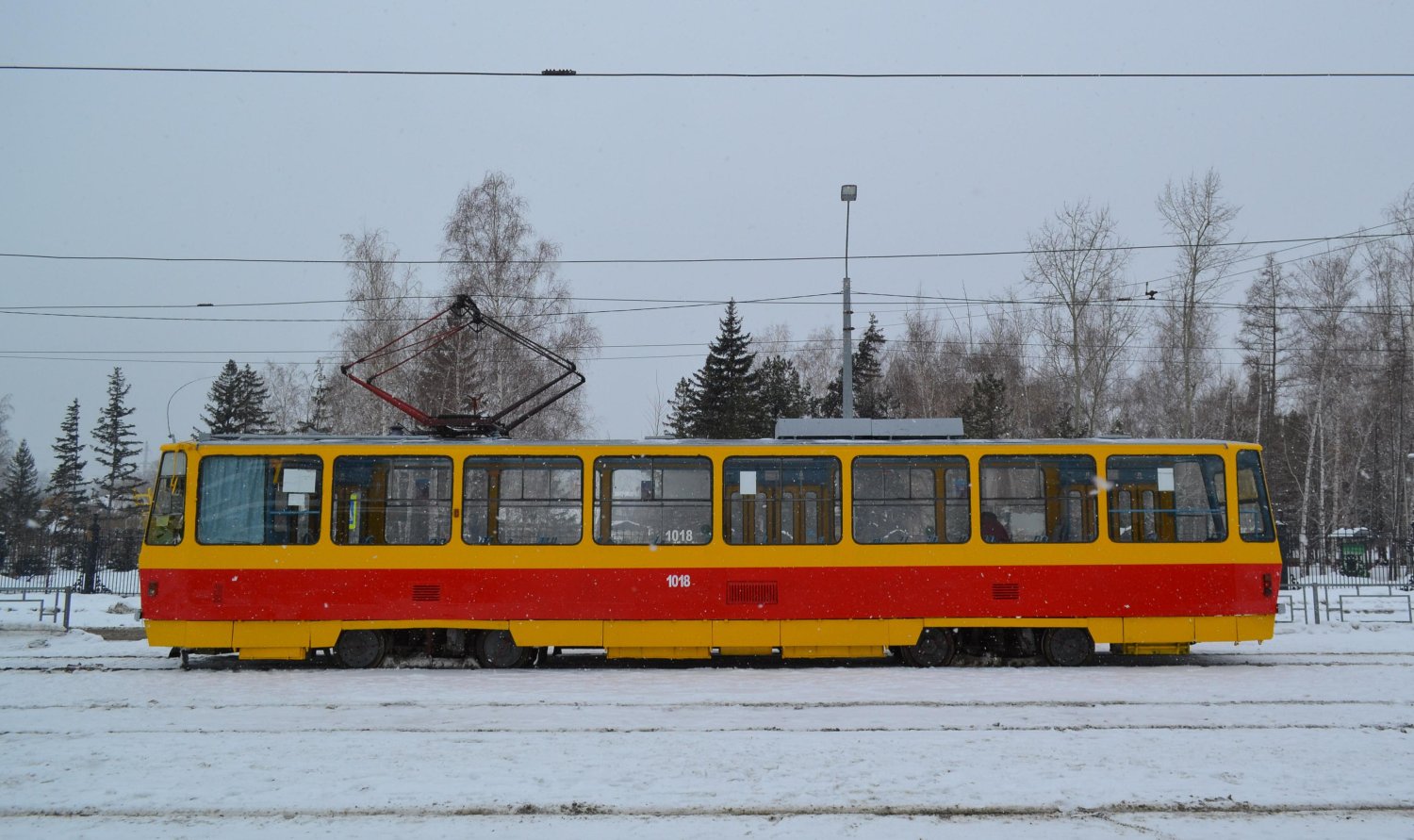 Фото